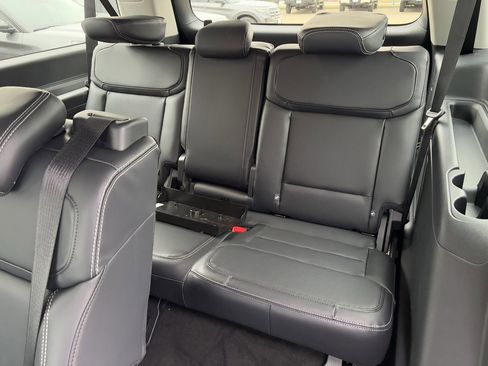 New 2026 Ford Expedition Max Platinum w/ Driver's Package image 30