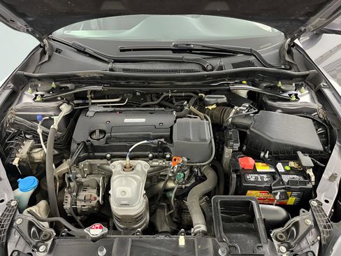 Used 2017 Honda Accord EX-L image 16