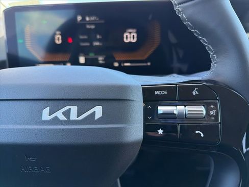 New 2026 Kia Sorento EX AWD/4WD image 24