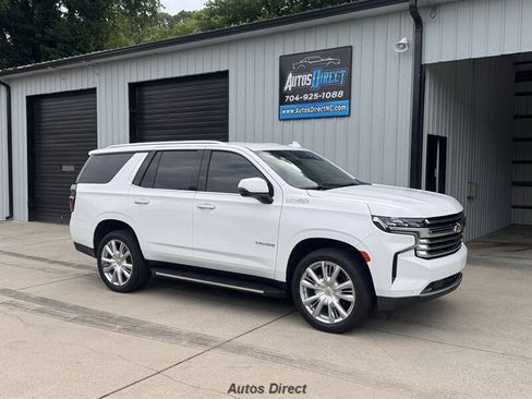 Used 2021 Chevrolet Tahoe High Country RWD image 12