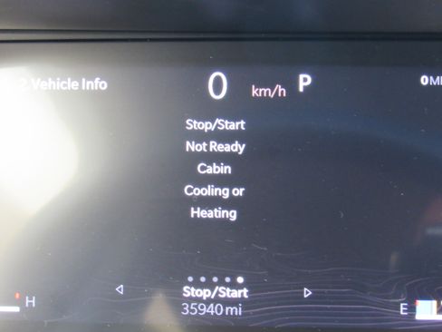 Used 2022 Jeep Grand Cherokee Limited image 21