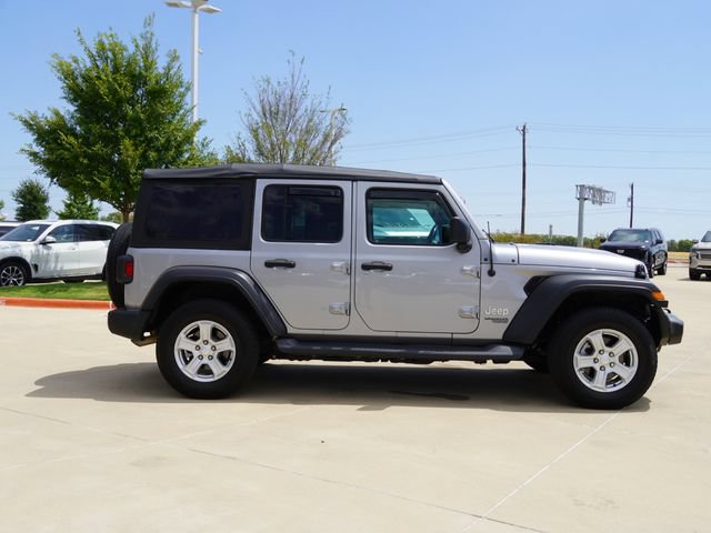 Used 2021 Jeep Wrangler Unlimited Sport AWD/4WD image 9