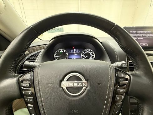 Used 2023 Nissan Armada SL RWD image 26