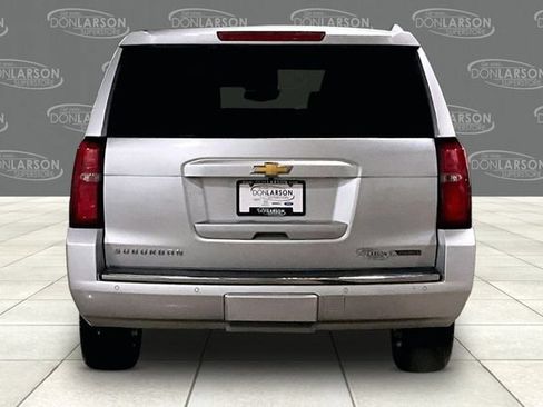 Used 2018 Chevrolet Suburban Premier AWD/4WD image 6