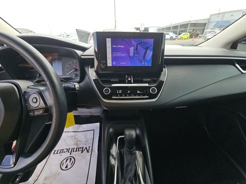 Used 2023 Toyota Corolla LE FWD image 10