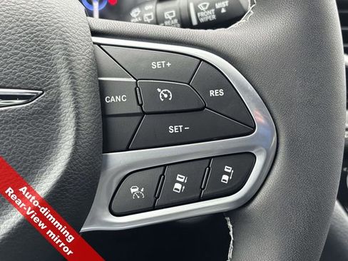 New 2026 Chrysler Pacifica Select image 63