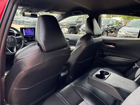Used 2025 Toyota Corolla XSE FWD image 39