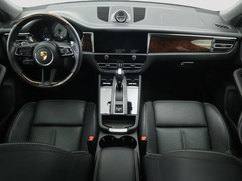 Used 2022 Porsche Macan S AWD/4WD image 13