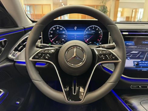 Certified 2025 Mercedes-Benz E 350 4MATIC Sedan image 8