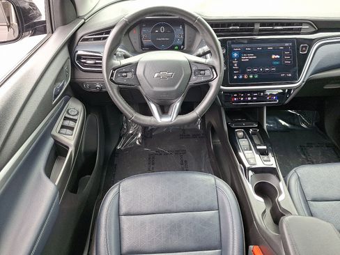 Used 2022 Chevrolet Bolt EUV Premier image 12