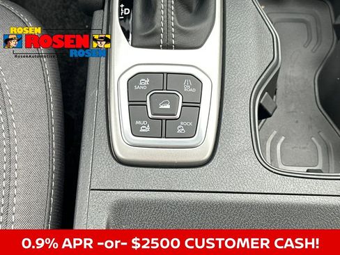 New 2026 Nissan Frontier SV w/ SV Convenience Package image 24