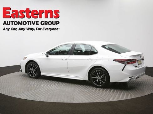 Used 2024 Toyota Camry SE FWD image 61