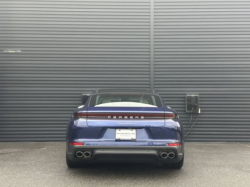 New 2026 Porsche Panamera 4 image 7