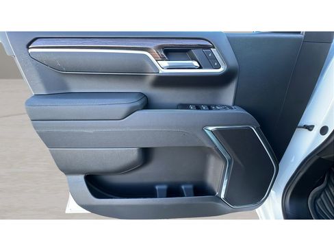 New 2026 Chevrolet Silverado 1500 LT image 26