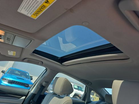 Used 2019 Honda Accord EX-L image 11