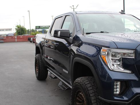 Used 2020 GMC Sierra 1500 Elevation AWD/4WD image 9