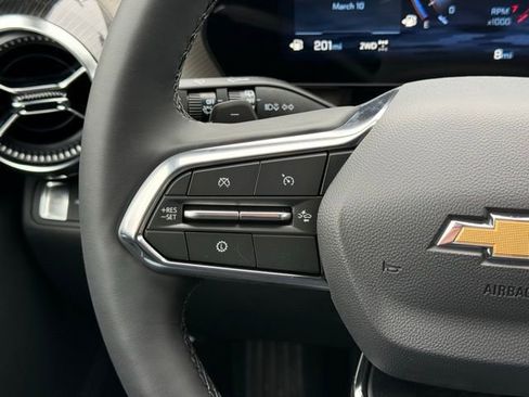 New 2026 Chevrolet Equinox LT w/ Convenience Package II AWD/4WD image 35