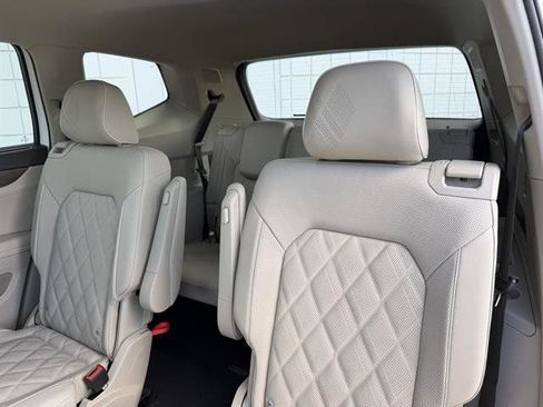 New 2026 Volkswagen Atlas SEL Premium R-Line image 21