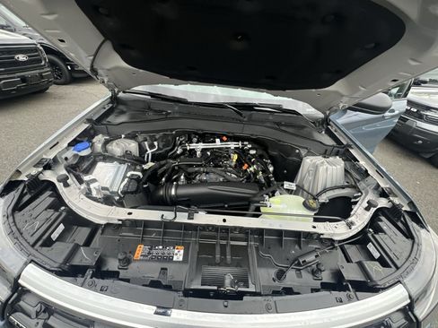 New 2026 Ford Explorer Active AWD/4WD image 36