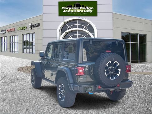 Used 2024 Jeep Wrangler Unlimited Rubicon 4xe image 7