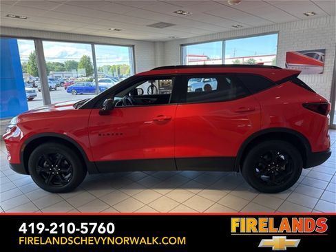 New 2025 Chevrolet Blazer LT w/ Convenience Package image 3