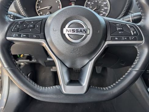 Used 2021 Nissan Sentra SV FWD image 5