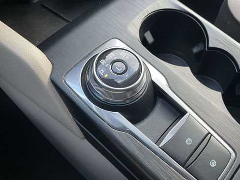 Certified 2022 Ford Escape SE w/ Convenience Package image 30