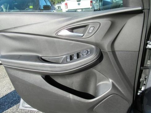 Used 2021 Buick Encore GX Preferred FWD image 17