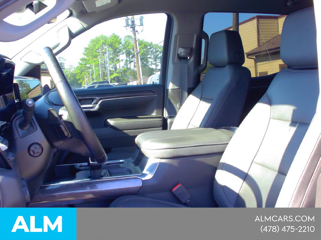 Used 2024 Chevrolet Silverado 1500 LTZ AWD/4WD image 21