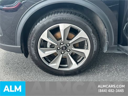 Used 2024 Ford Escape Platinum AWD/4WD image 12