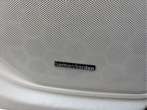 Used 2016 Maserati Ghibli S image 24