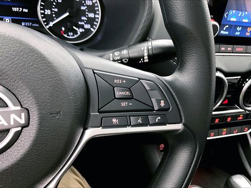 New 2025 Nissan Sentra SV image 66