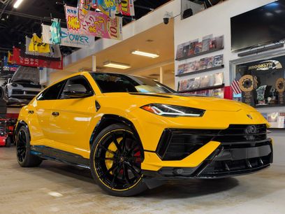 Used 2024 Lamborghini Urus S