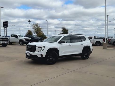 New 2026 GMC Acadia Elevation w/ Black Edition FWD image 4