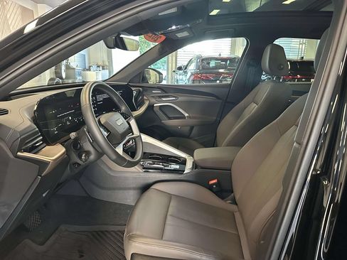 Used 2025 Audi Q5 Premium Plus w/ Premium Plus AWD/4WD image 17