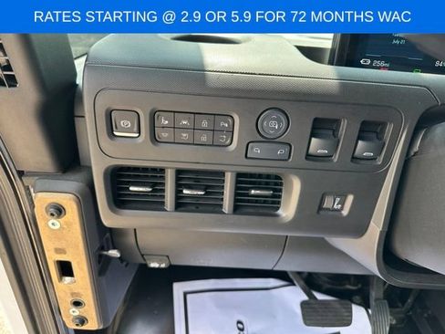 Used 2024 Chevrolet Brightdrop 600 w/ Battery Pack, Max Range AWD/4WD image 14