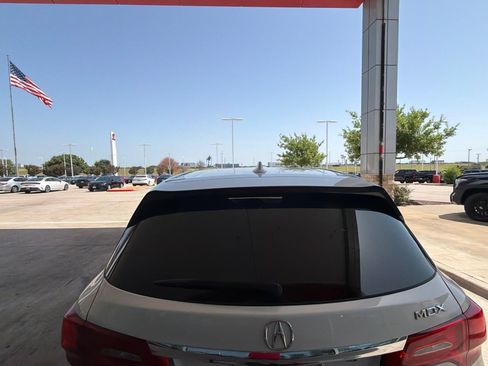 Used 2020 Acura MDX FWD image 7