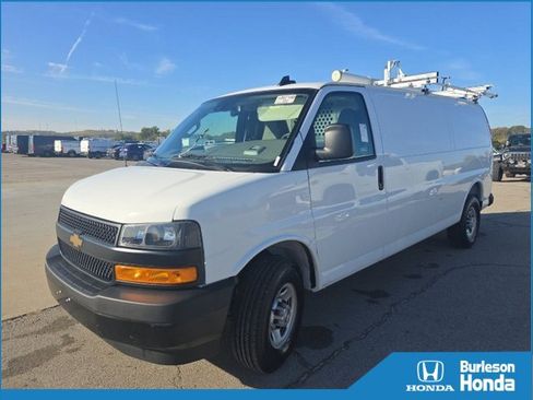 Used 2025 Chevrolet Express 2500 Work Van w/ Communications Package image 1