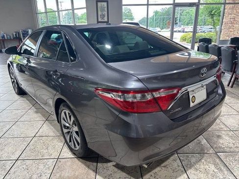 Used 2015 Toyota Camry XLE image 4
