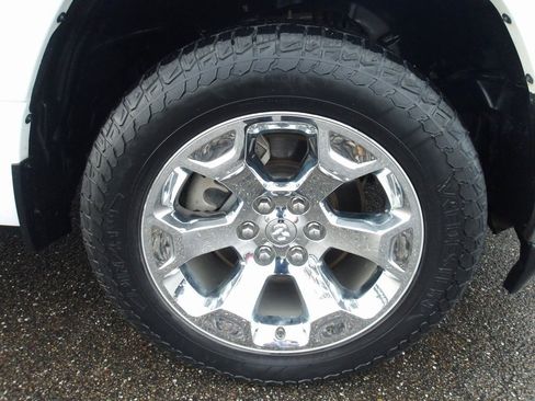 Used 2022 RAM 1500 Big Horn image 9