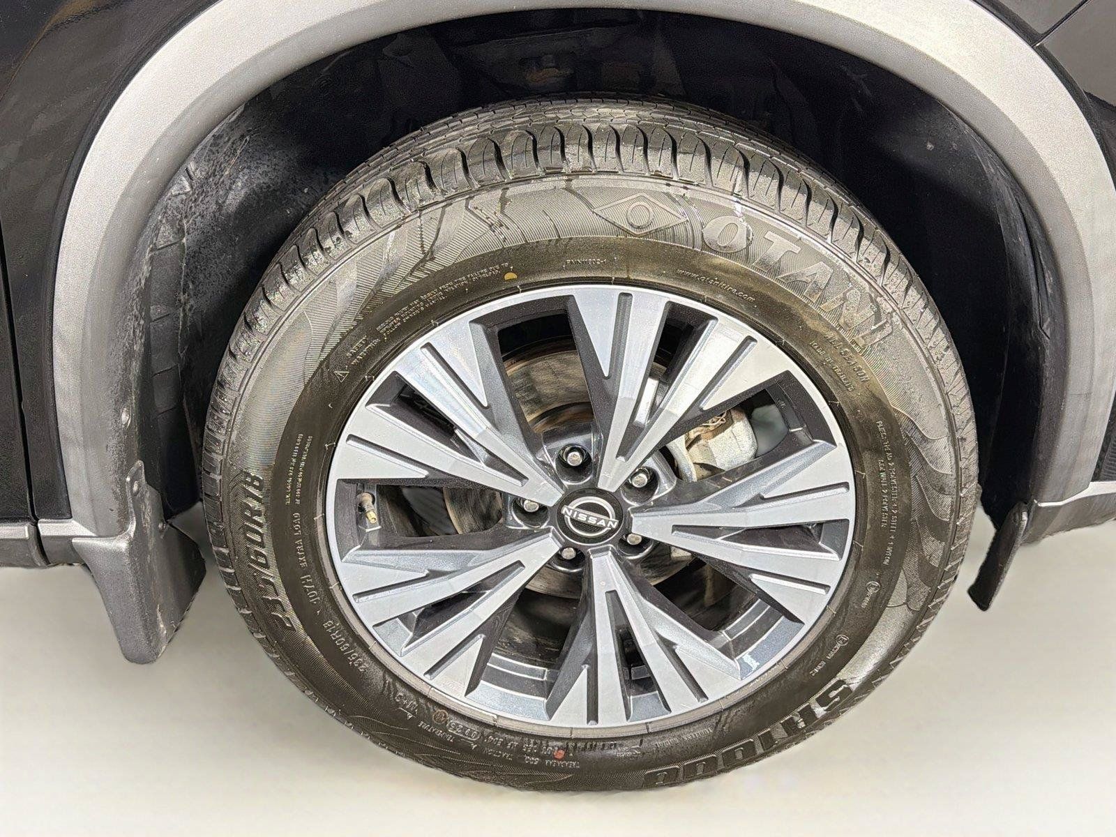 Used 2023 Nissan Rogue SV w/ SV Premium B Package AWD/4WD image 36