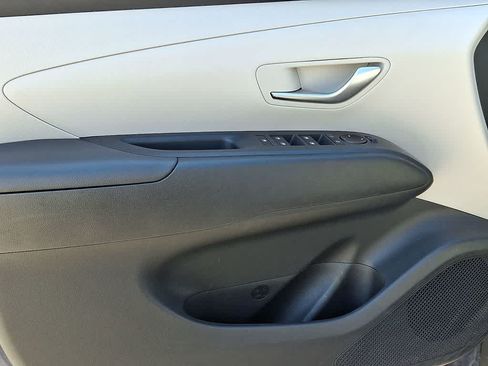Used 2025 Hyundai Tucson SEL FWD image 11