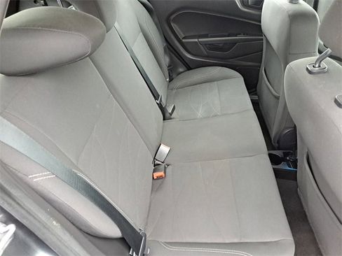 Used 2017 Ford Fiesta SE image 24