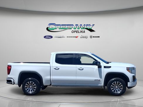 Used 2021 GMC Sierra 1500 AT4 w/ AT4 Premium Package AWD/4WD image 8