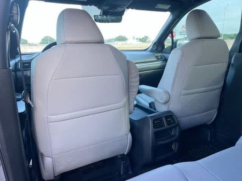 Certified 2023 Honda Passport EX-L image 13