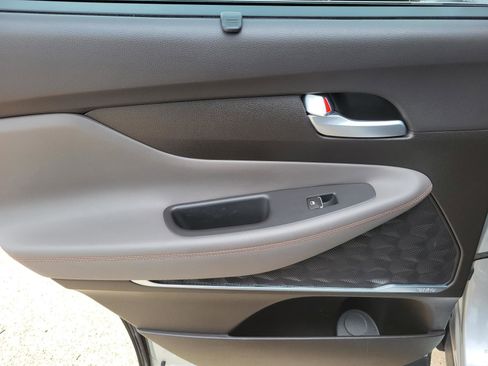 Used 2019 Hyundai Santa Fe Limited FWD image 13