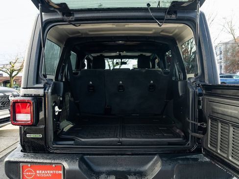 Used 2020 Jeep Wrangler Unlimited Sport S image 8