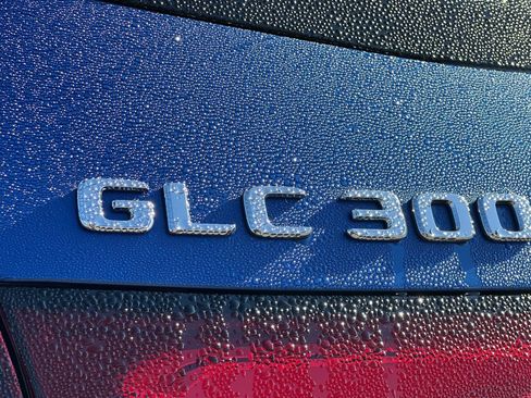 New 2026 Mercedes-Benz GLC 300 image 12