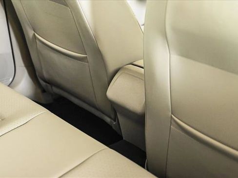 Used 2021 Volkswagen Golf 4-Door image 17