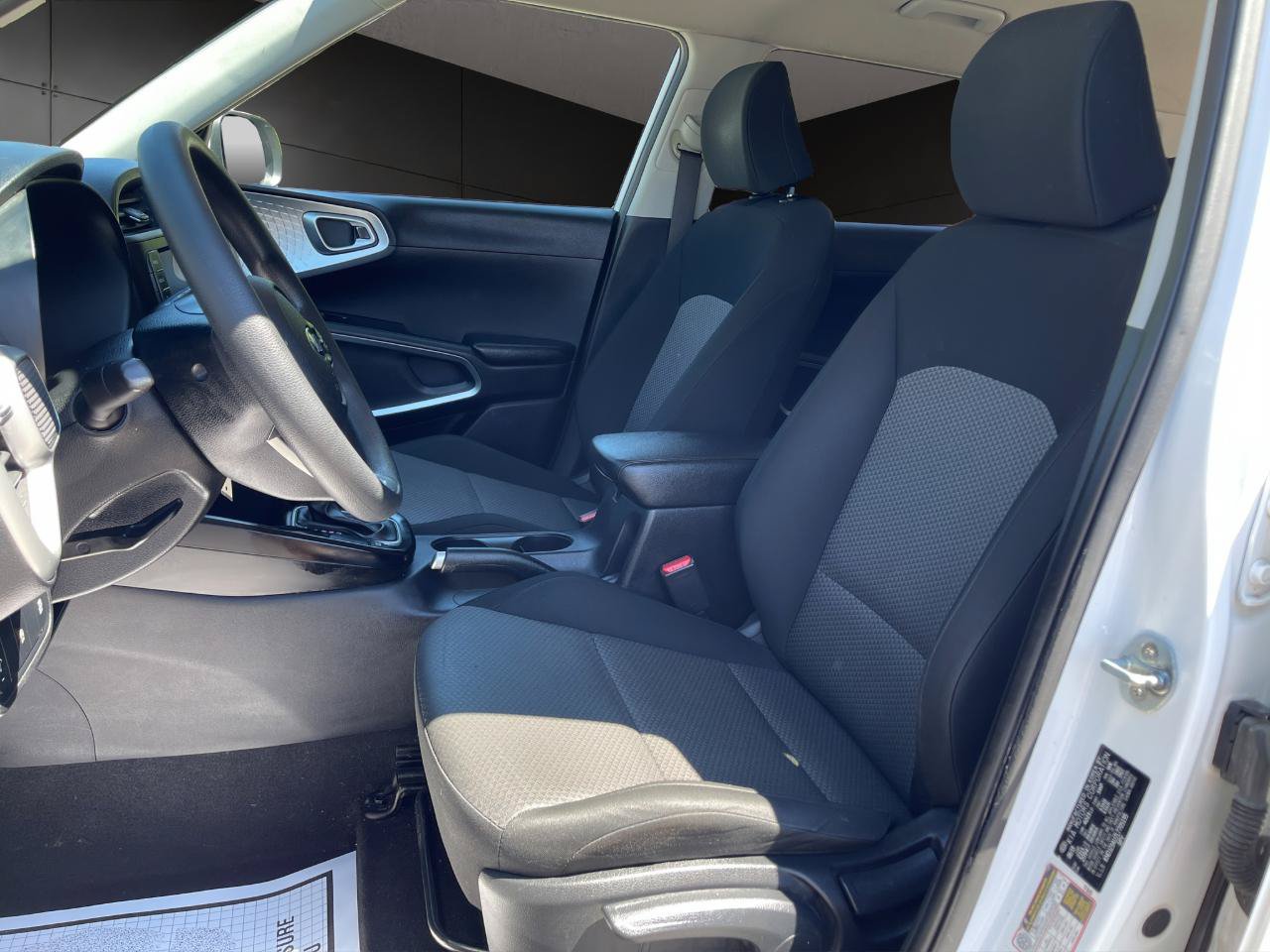 Used 2020 Kia Soul LX FWD image 9